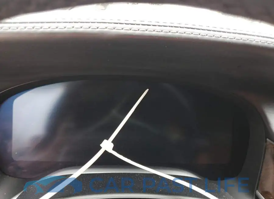 WBA7U2C0XLCD90098# 9