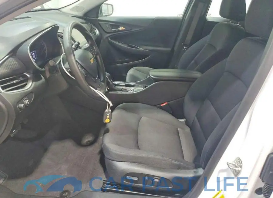1G1ZD5ST6SF144550# 7