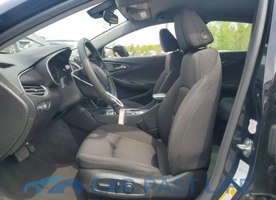 1G1ZD5ST8RF119742# 7