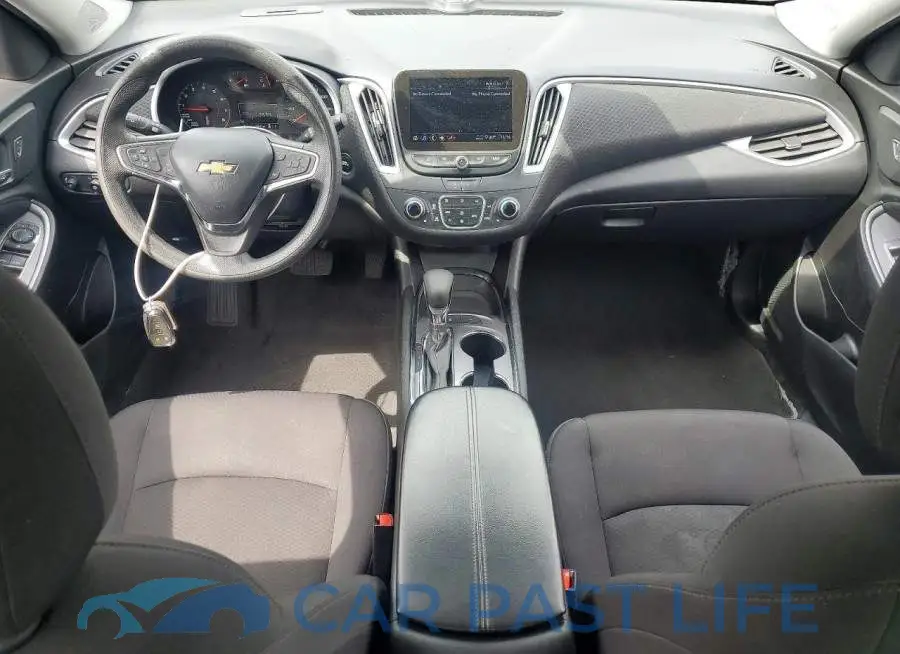 1G1ZD5ST8RF119742# 8