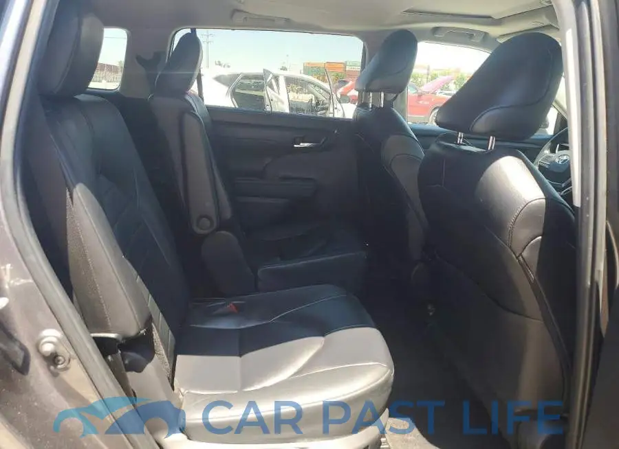 5TDKBRCH6RS141416# 11
