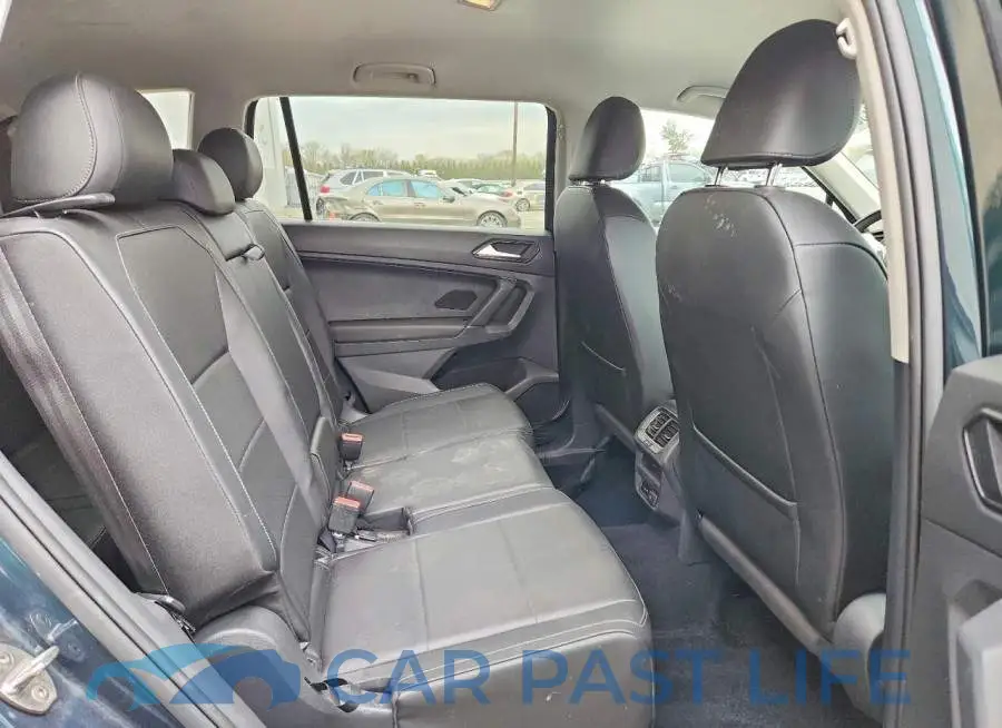 3VV2B7AX7JM200767# 11