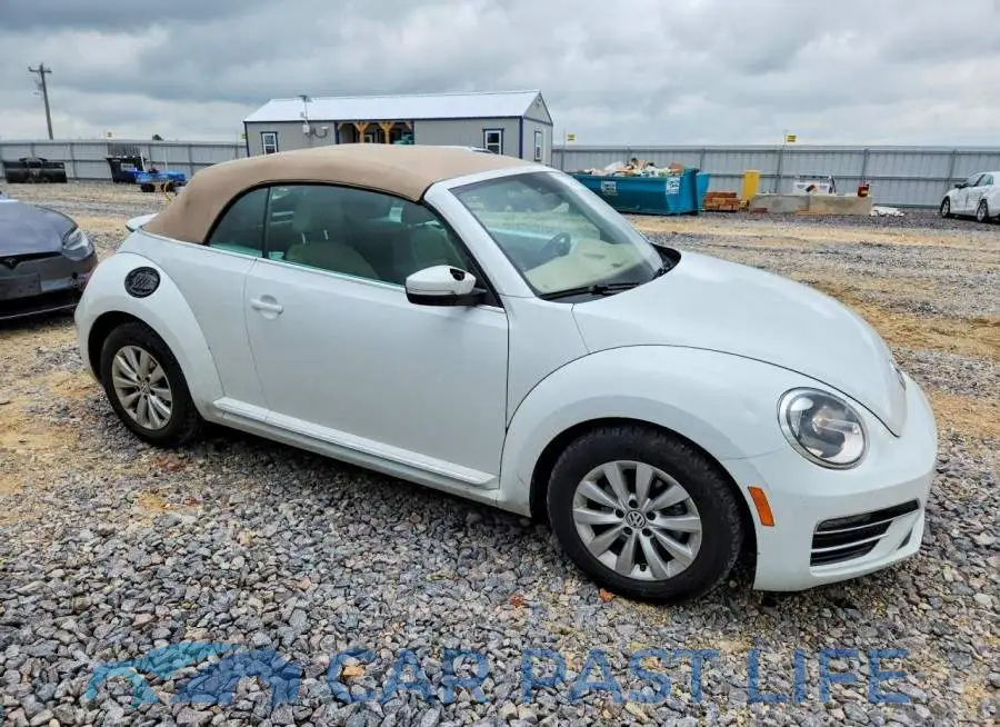 3VW5DAAT4KM506887# 4