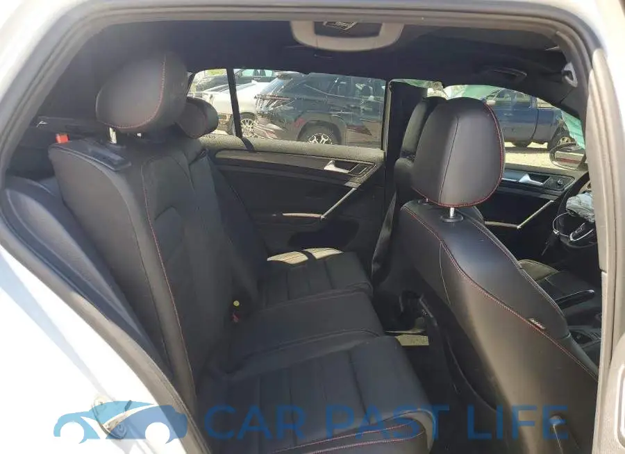 3VW5T7AU9LM017157# 10