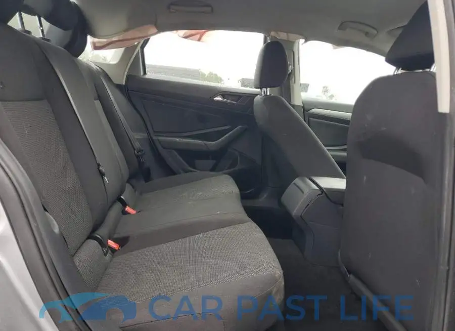 3VWCB7BU4KM265968# 10