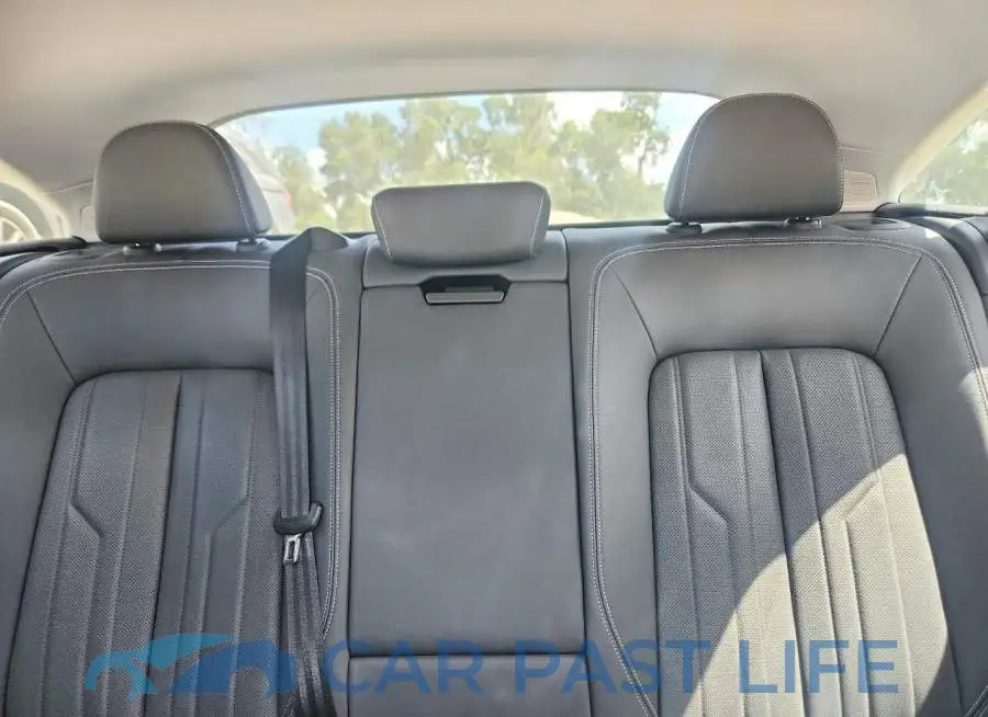 WA12AAGE8NB028552# 10