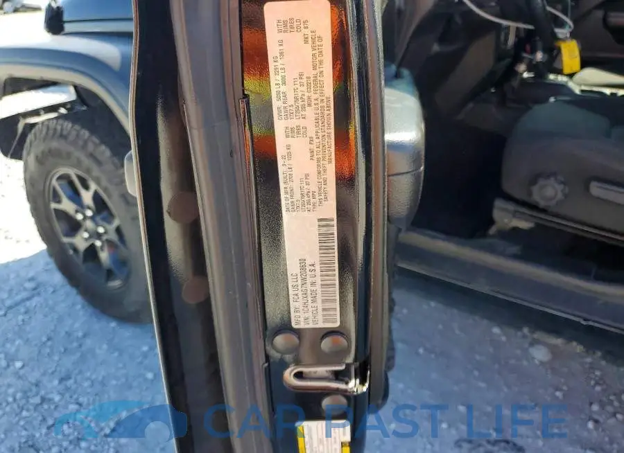 1C4HJXAG7NW208630# 13