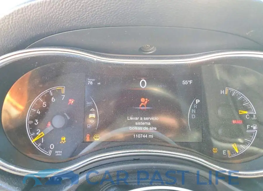 1C4RJFAG2JC165096# 9