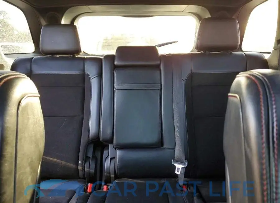 1C4RJFLGXLC173303# 10