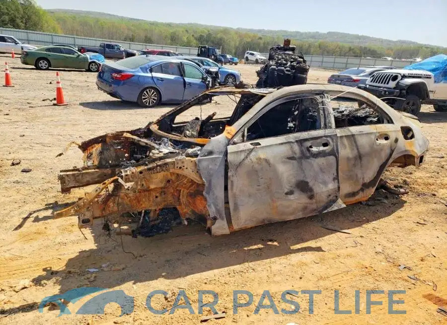 W1K3G5BB5MJ314785# 1