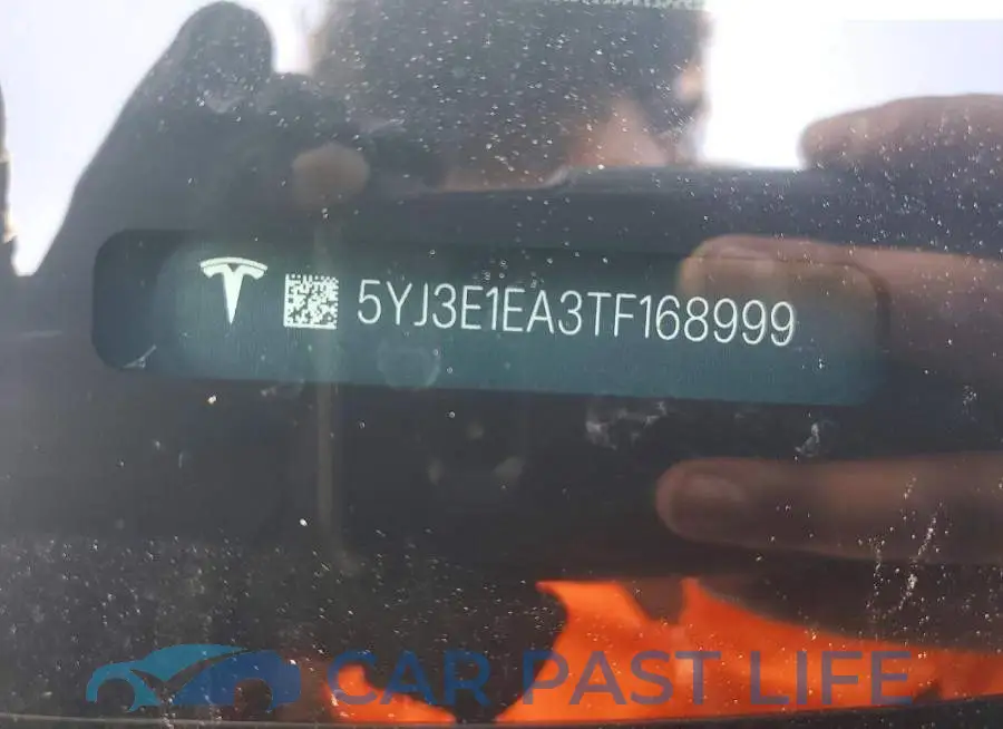 5YJ3E1EA3TF168999# 12