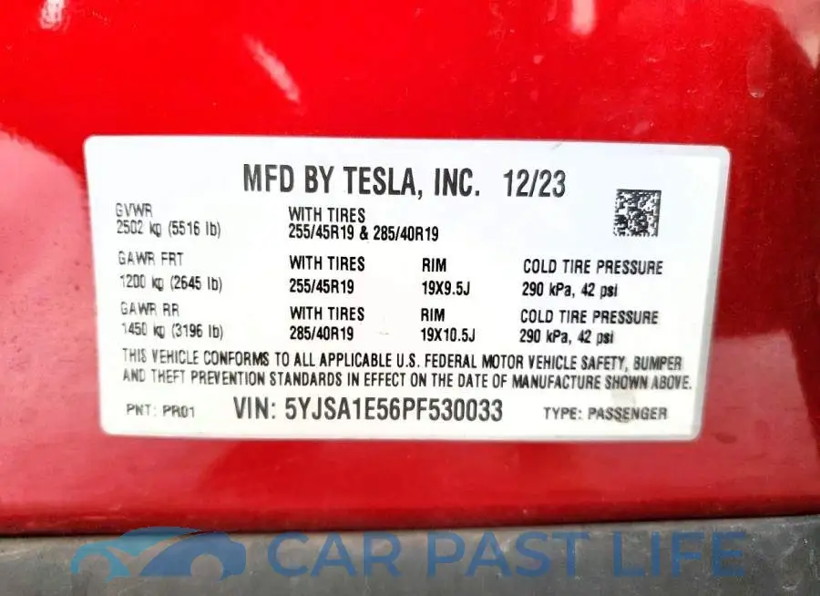 5YJSA1E56PF530033# 12