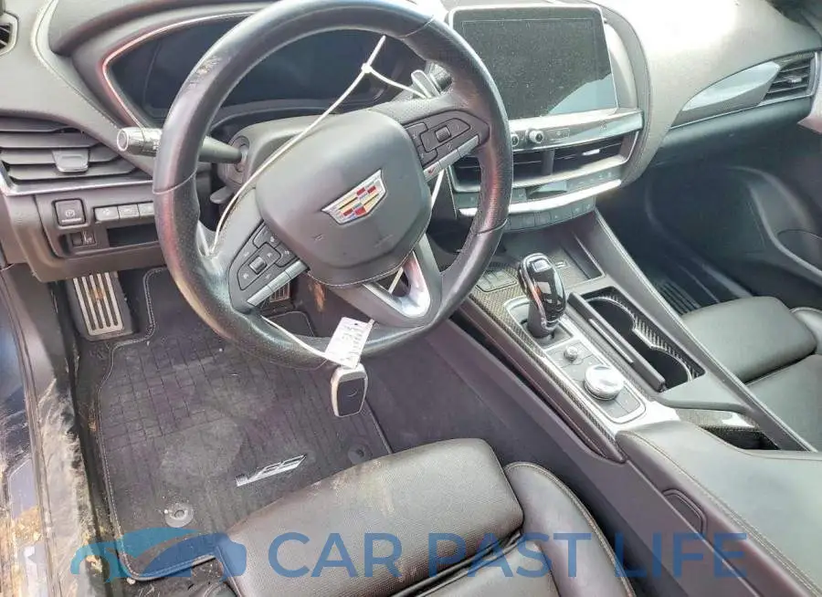 1G6DR5RW8M0136381# 8