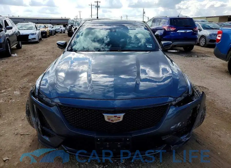 1G6DR5RW8M0136381# 5