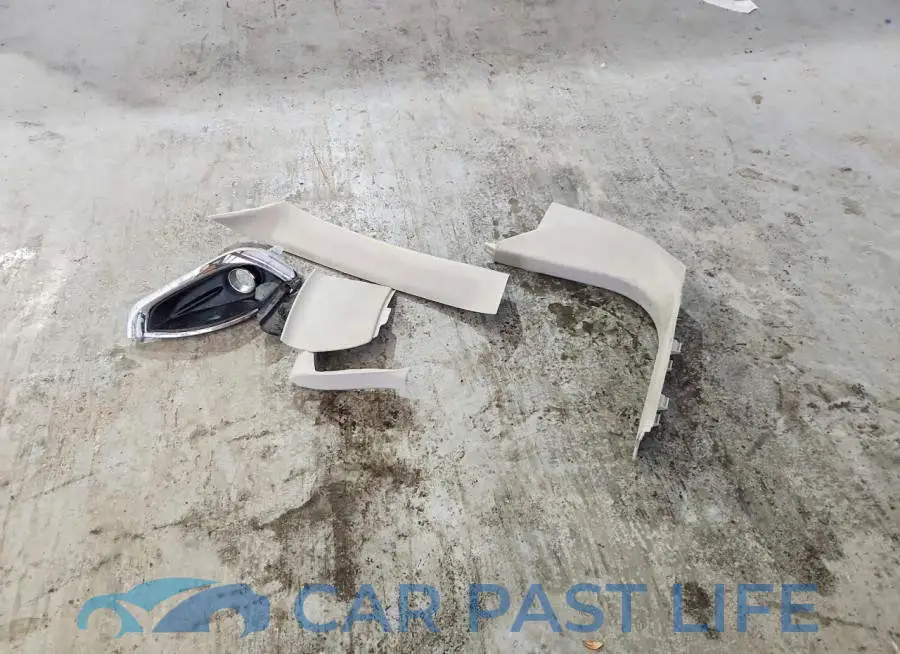 2C4RC1FG4LR141401# 13