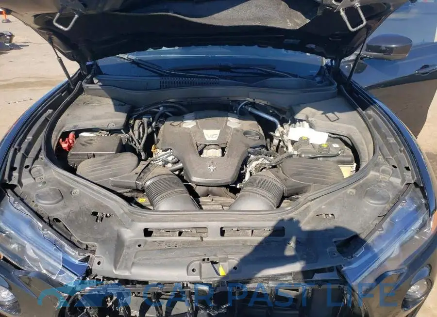 ZN661XUA4JX299194# 12