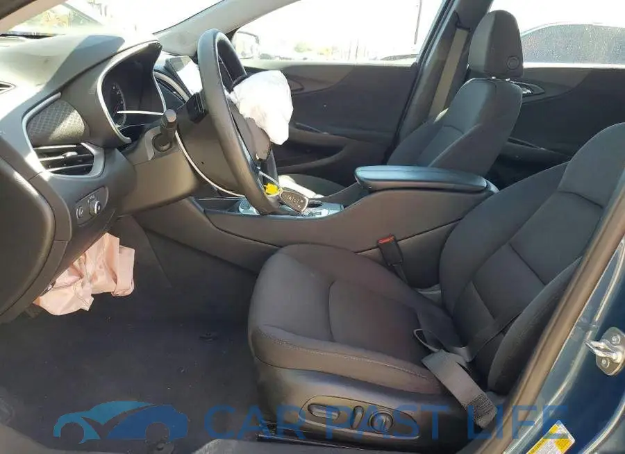 1G1ZD5ST8SF146381# 7