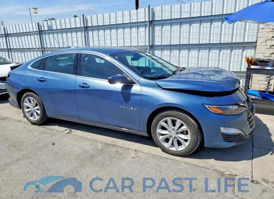 1G1ZD5ST8SF146381# 4