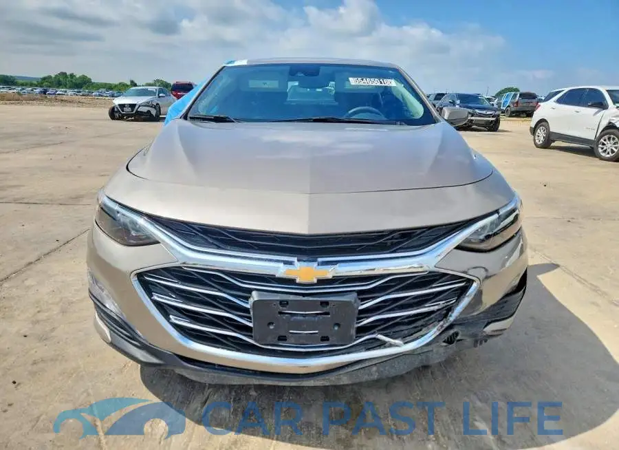 1G1ZD5ST8SF149961# 5