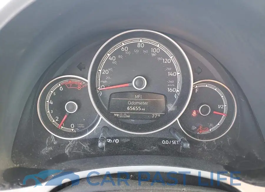 3VW5DAAT6JM503262# 9