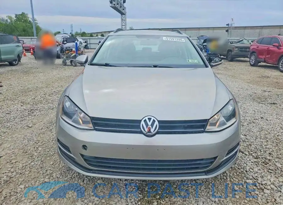 3VWC17AU2HM523952# 5