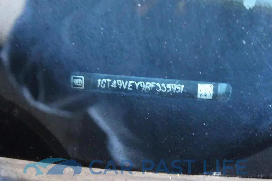 1GT49VEY9RF335951# 10