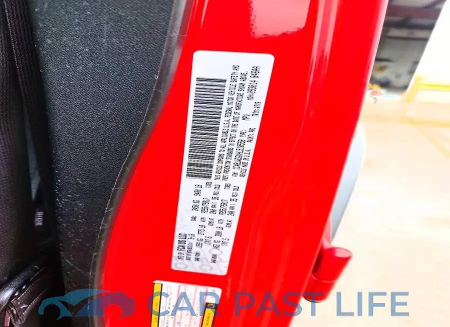 1C4BJWDGXHL510558# 13