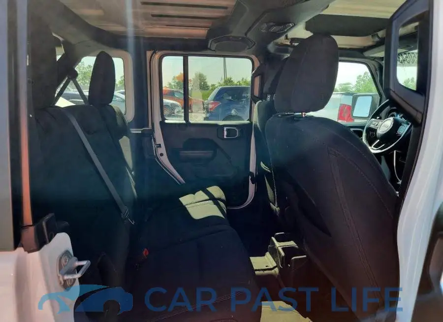 1C4HJXDG6LW201595# 10