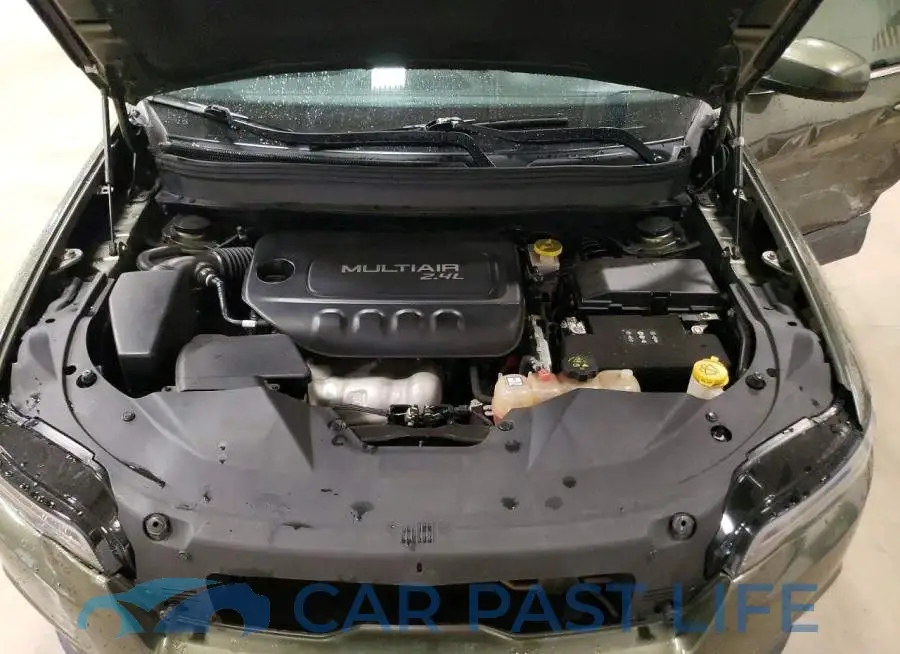 1C4PJLCB7KD171687# 12