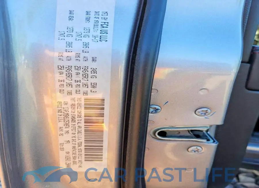 1C4PJMBX9JD570974# 13