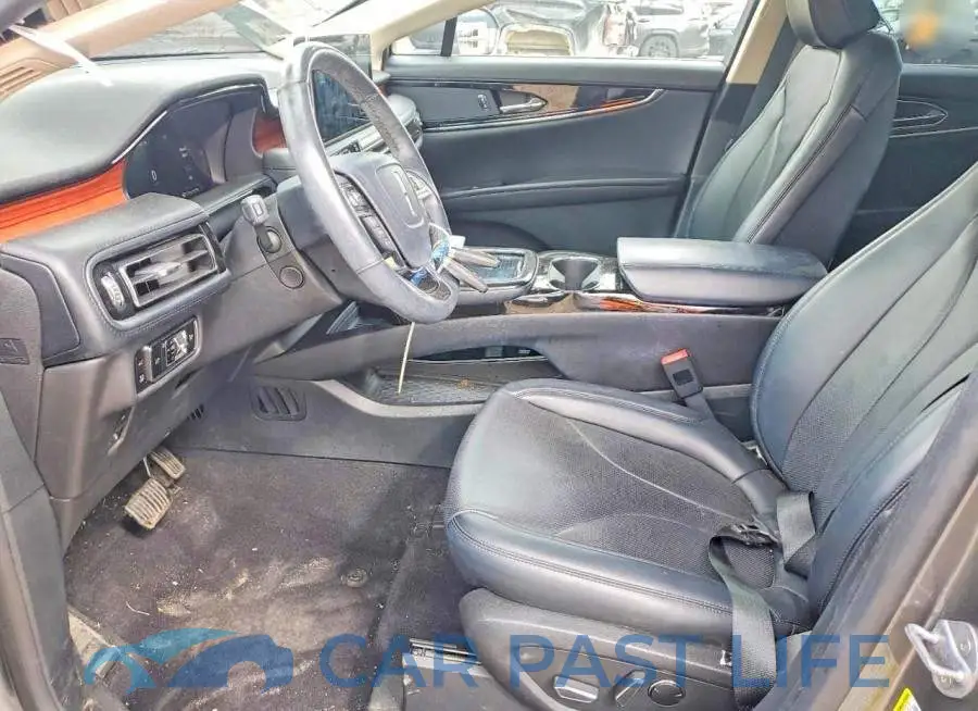 2LMPJ8K92PBL23822# 7