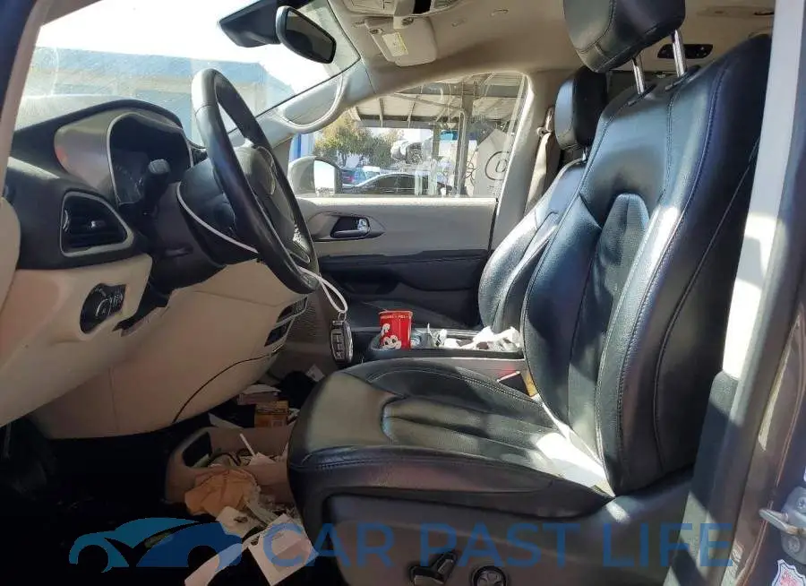 2C4RC1BG0NR181614# 7