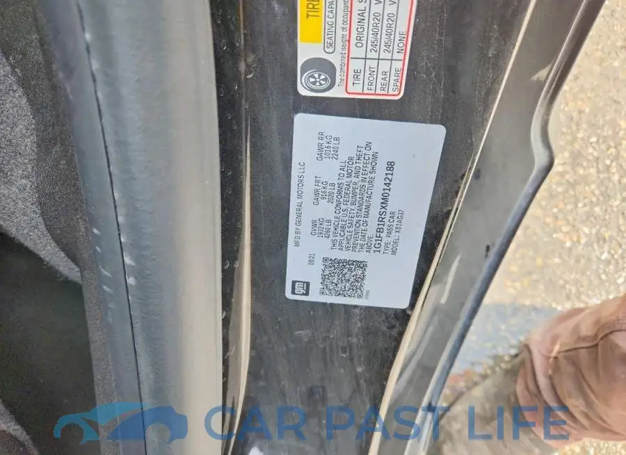 1G1FB1RSXM0142188# 12