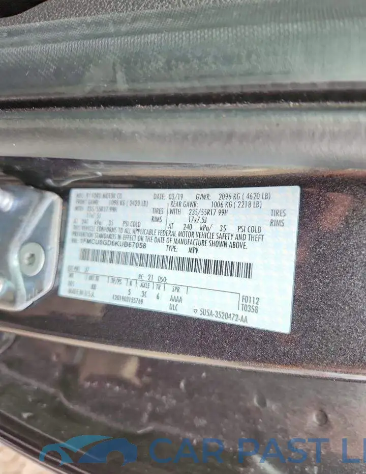 1FMCU0GD6KUB67058# 13