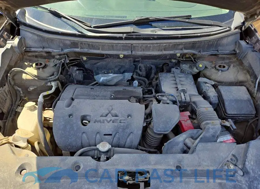 JA4AJ4AW5JZ605053# 12