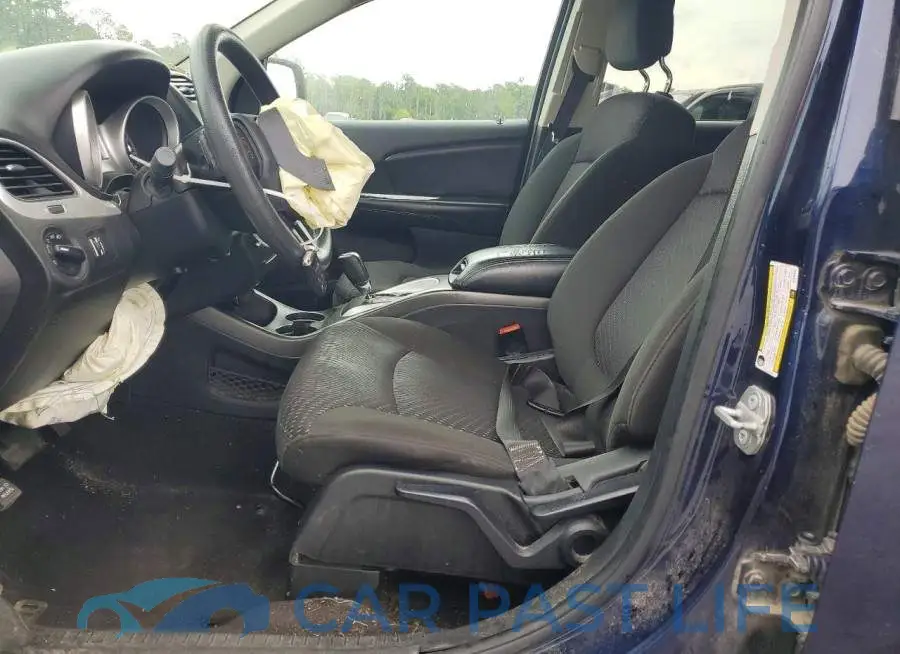 3C4PDCAB3KT746811# 7