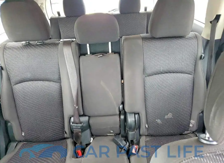 3C4PDCAB3KT746811# 10