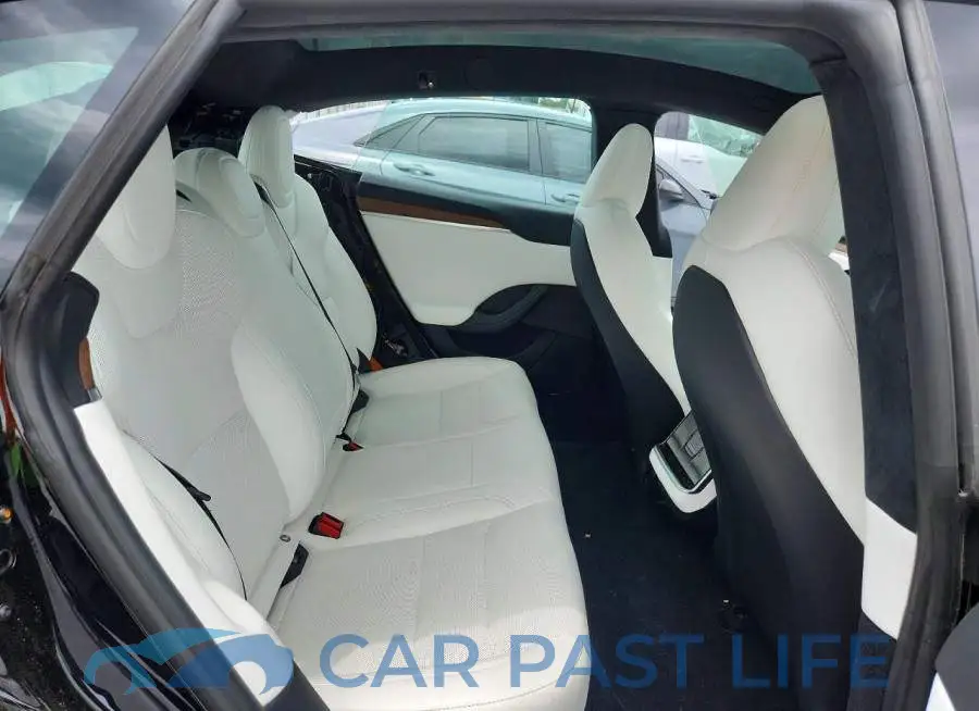 5YJSA1E50RF536851# 10
