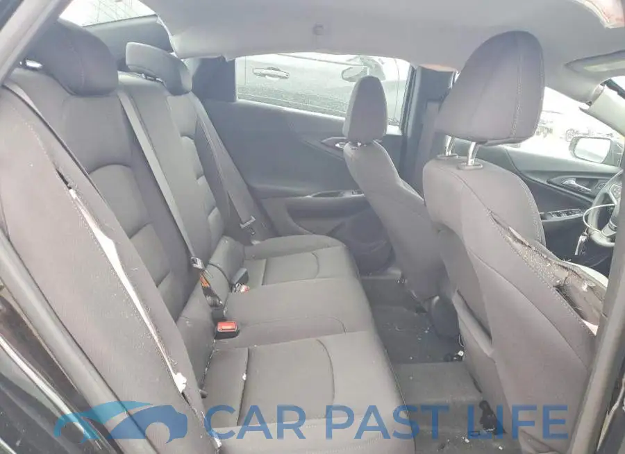 1G1ZB5ST2RF114784# 10