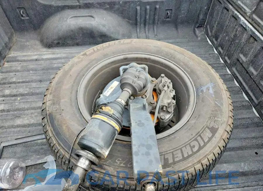 1GCGTCEN2J1204791# 12