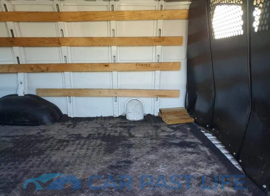 1GCWGAF74N1195134# 11
