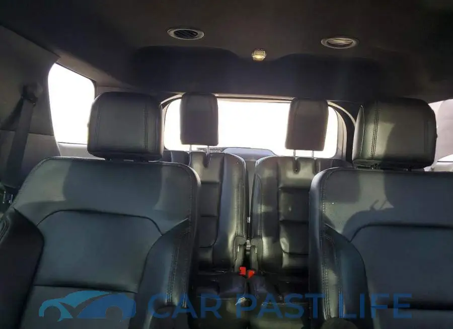 1FM5K8D80HGD75058# 10