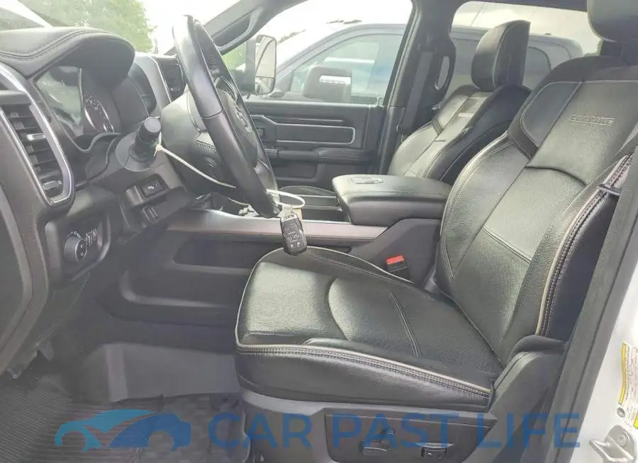 3C63RRJL1NG415712# 7