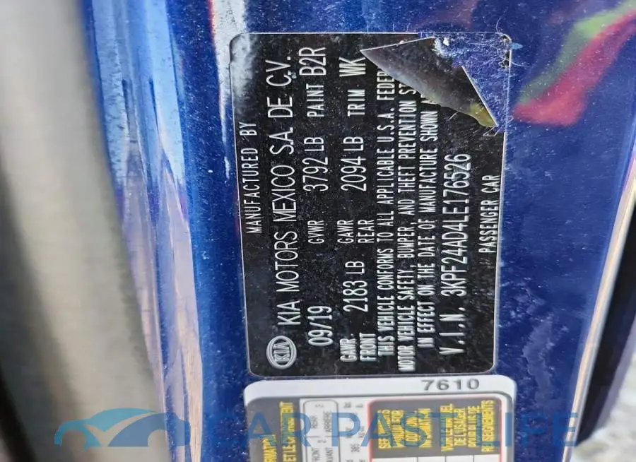 3KPF24AD4LE176526# 12