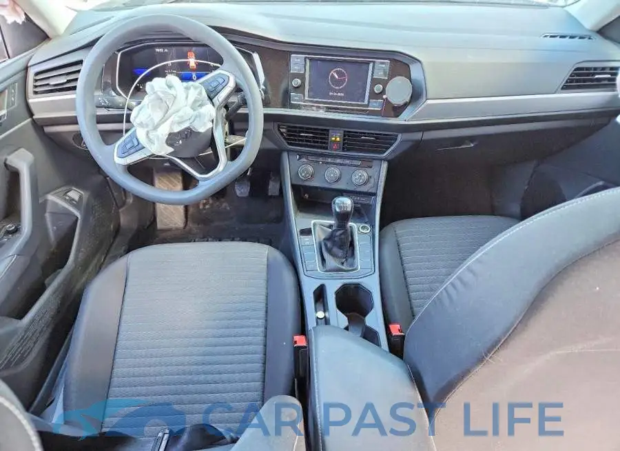 3VW4M7BU1PM044849# 8