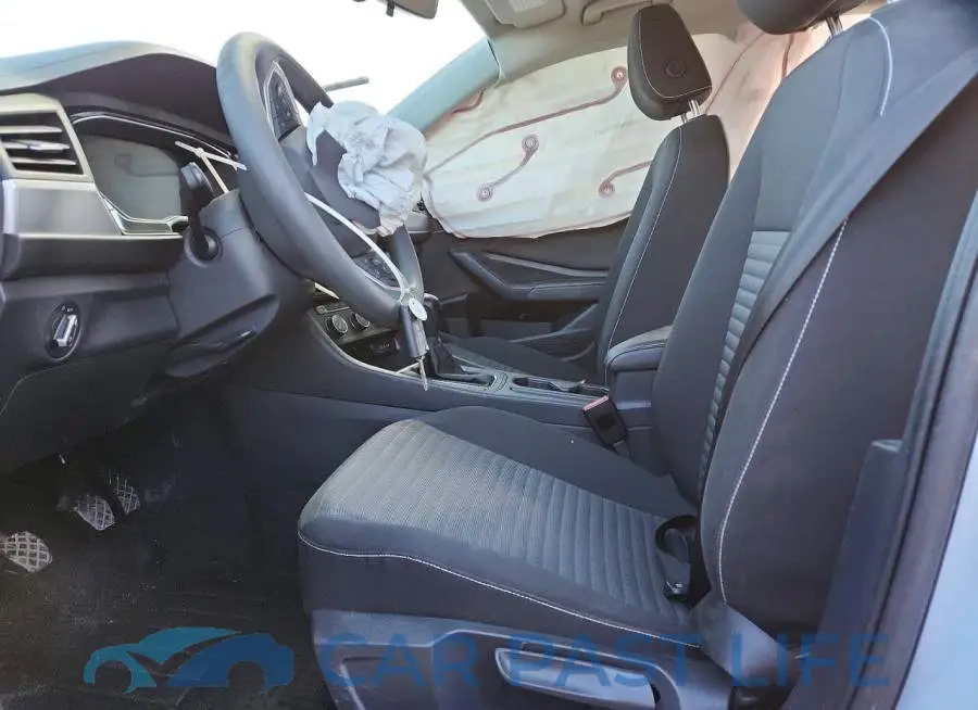 3VW4M7BU1PM044849# 7