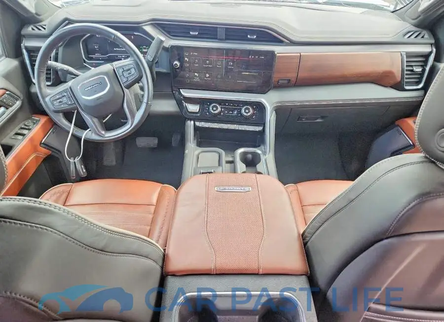 1GT49XEY5RF150517# 8