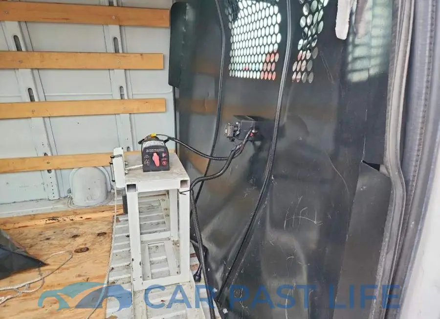 1GTW7AFP3M1170417# 11