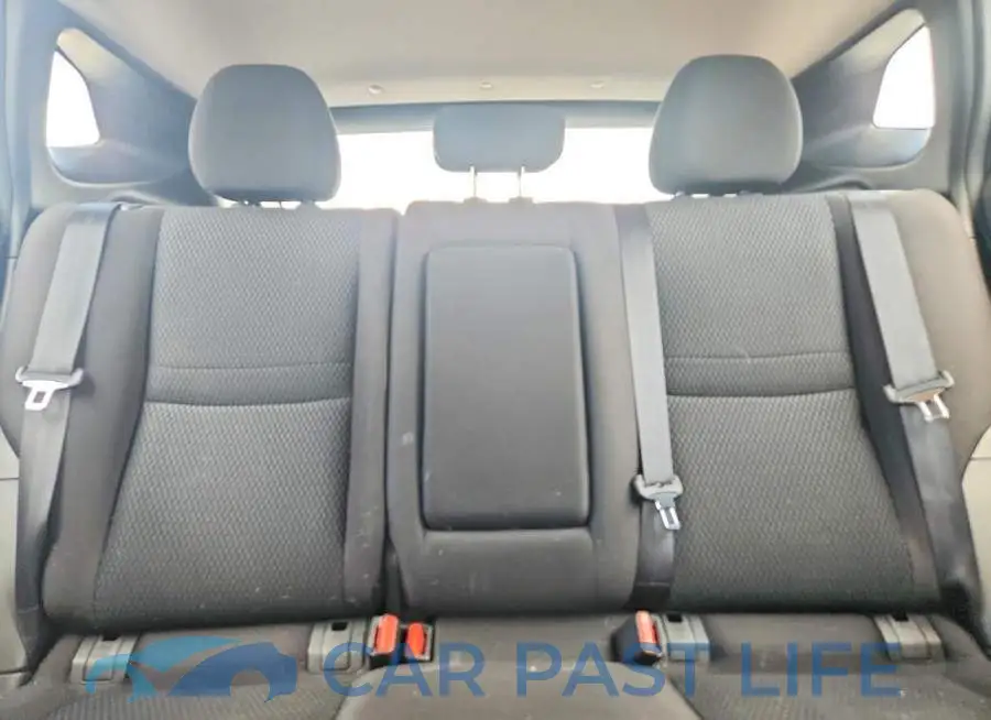 JN1BJ1CP8JW163016# 10