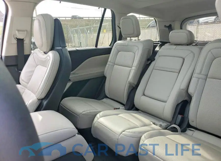 5LM5J7XC9SGL01543# 11